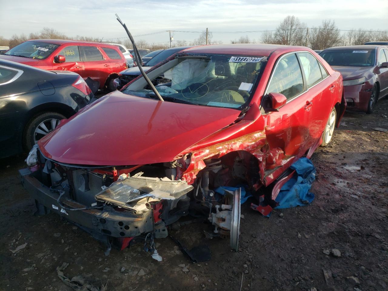 Photo 2 from auction – 2014 TOYOTA CAMRY L with VIN 4T1BF1FK2EU824955