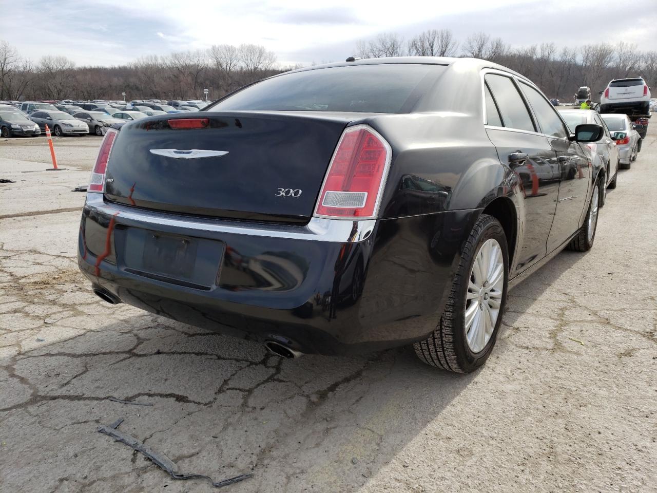 Photo 4 from auction – 2014 CHRYSLER 300 with VIN 2C3CCARG8EH381291