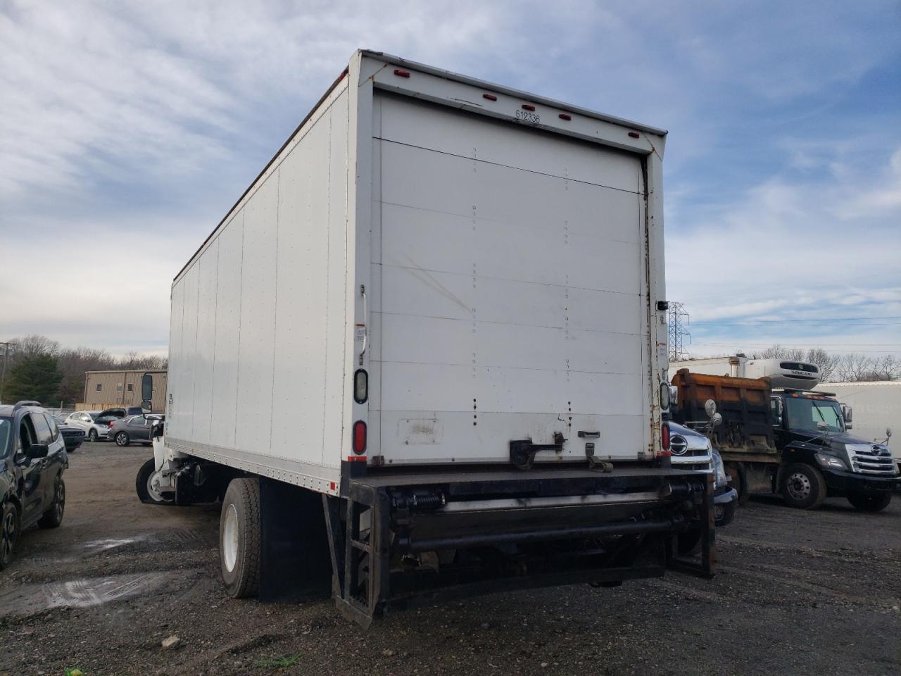 Photo 3 from auction – 2011 FREIGHTLINER M2 106 MED with VIN 1FVACXDT7BDBD9355