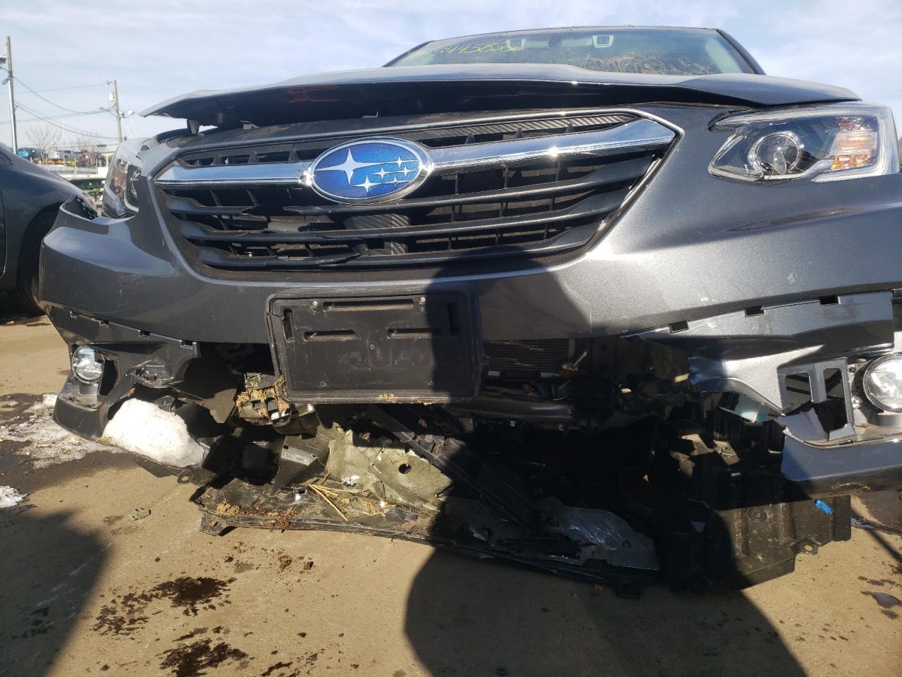 Photo 9 from auction – 2021 SUBARU LEGACY LIM with VIN 4S3BWGN61M3017584