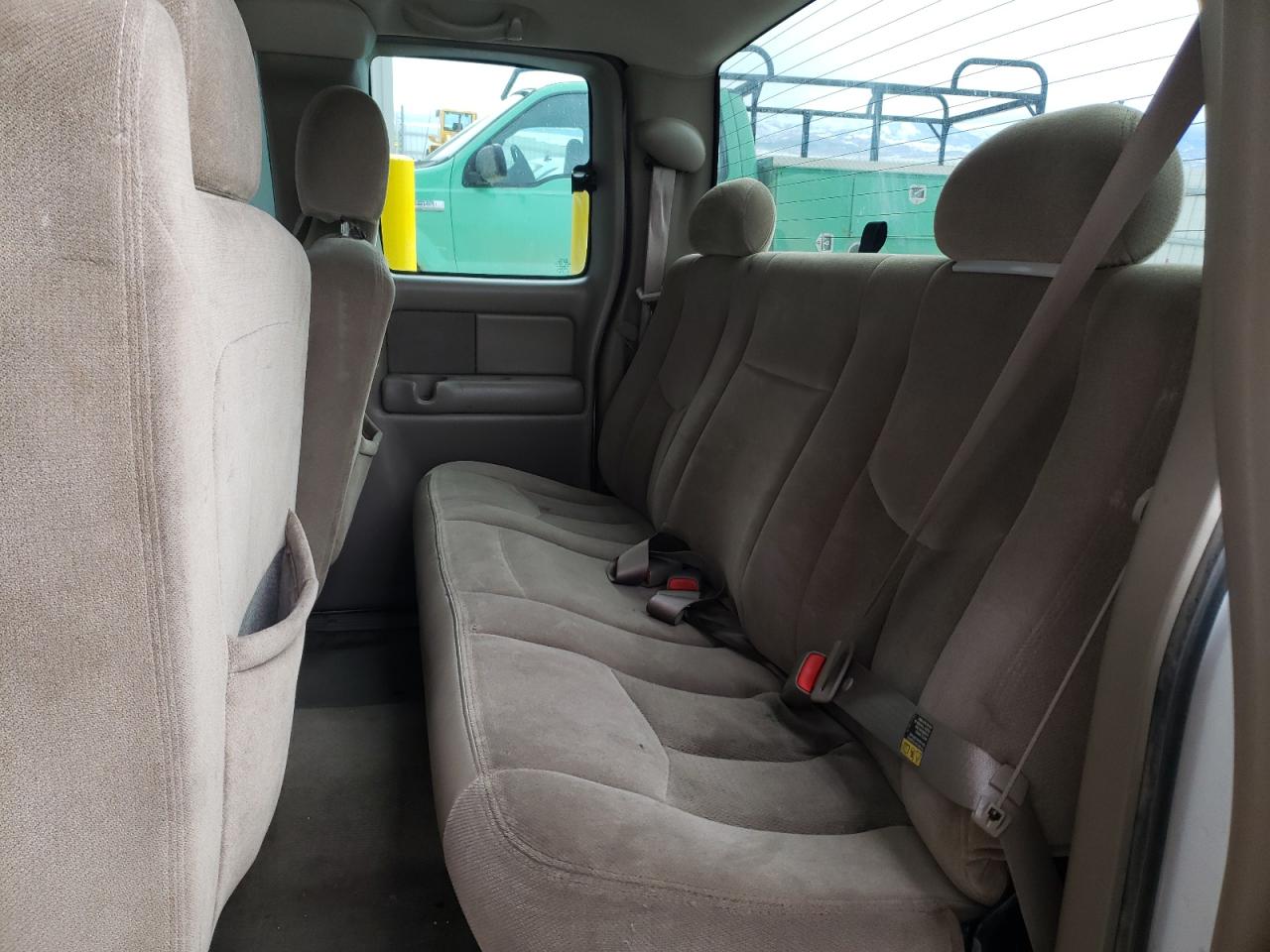 Photo 6 from auction – 2004 GMC NEW SIERRA with VIN 2GTEK19TX41202504