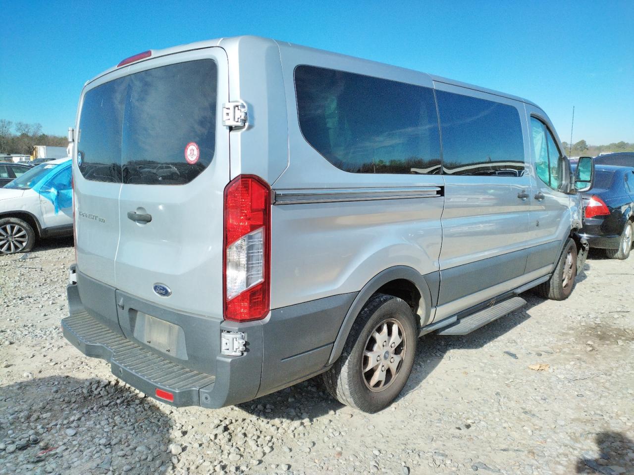 Photo 4 from auction – 2016 FORD TRANSIT T- with VIN 1FMZK1YM3GKB07438