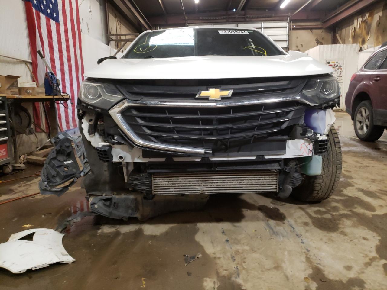 Photo 9 from auction – 2019 CHEVROLET EQUINOX LT with VIN 3GNAXUEV7KL133136