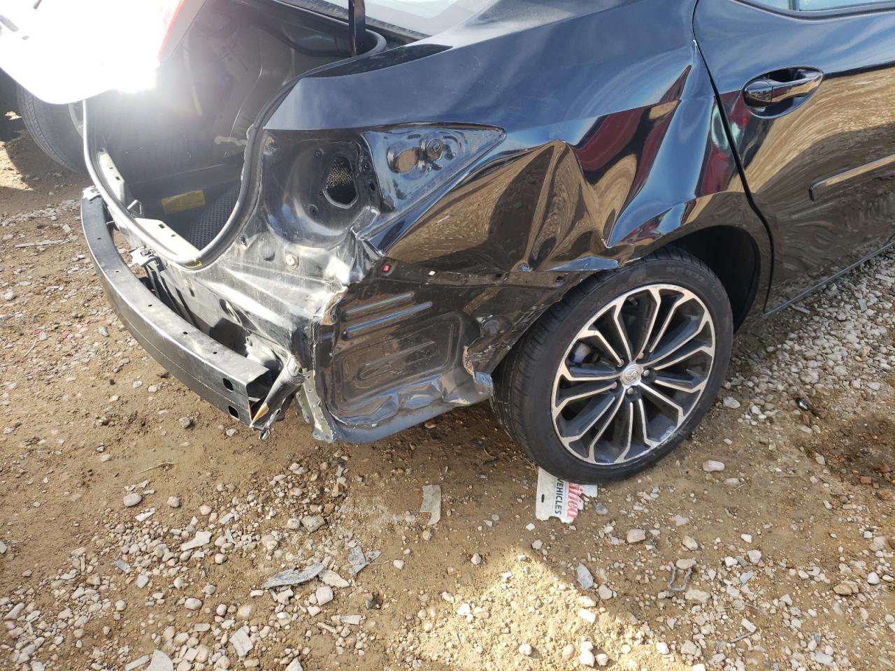Photo 9 from auction – 2016 TOYOTA COROLLA L with VIN 2T1BURHE2GC550480