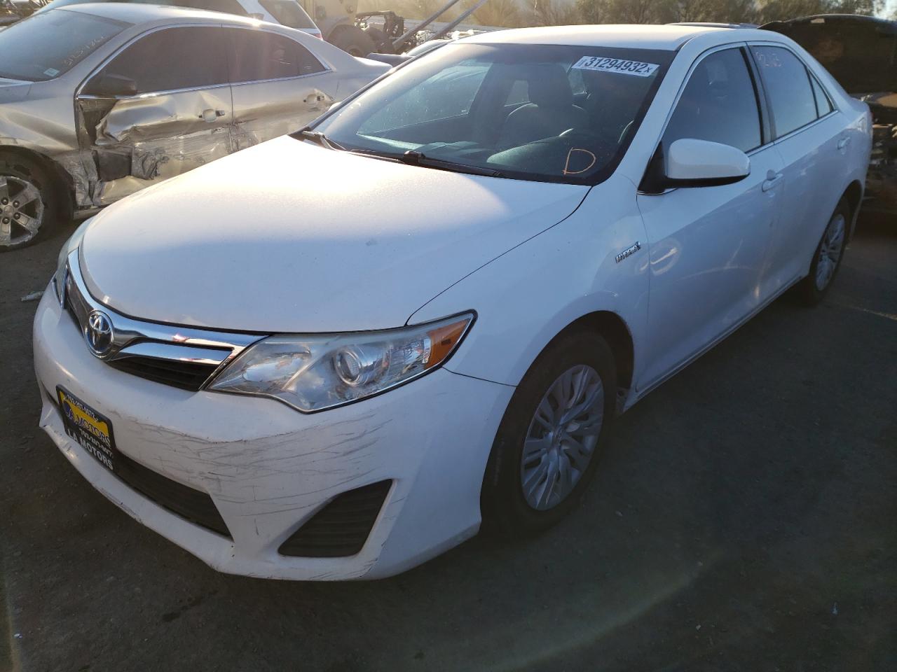 Photo 2 from auction – 2012 TOYOTA CAMRY HYBR with VIN 4T1BD1FK4CU030641