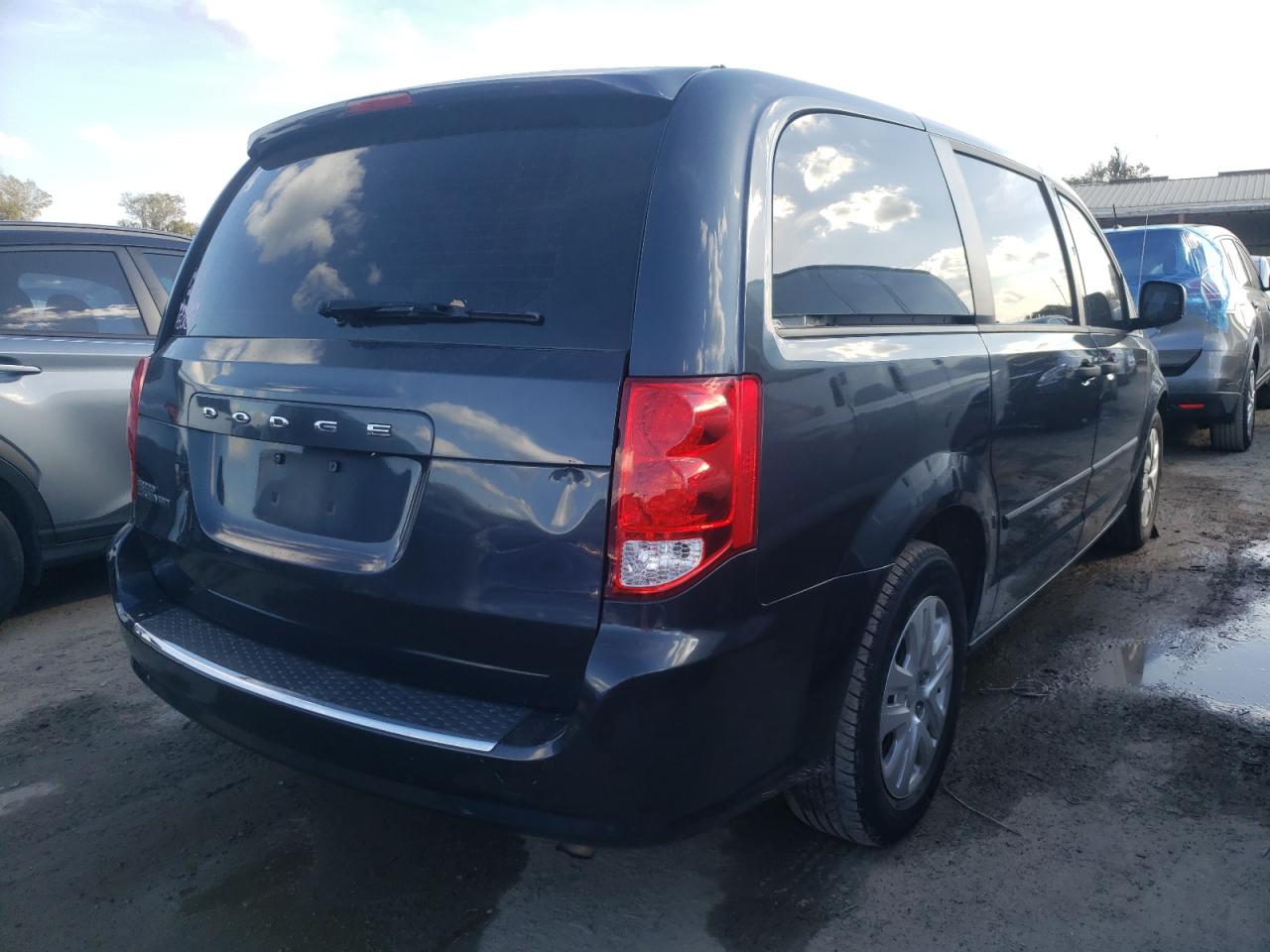 Photo 4 from auction – 2014 DODGE GRAND CARA with VIN 2C4RDGBG0ER362518