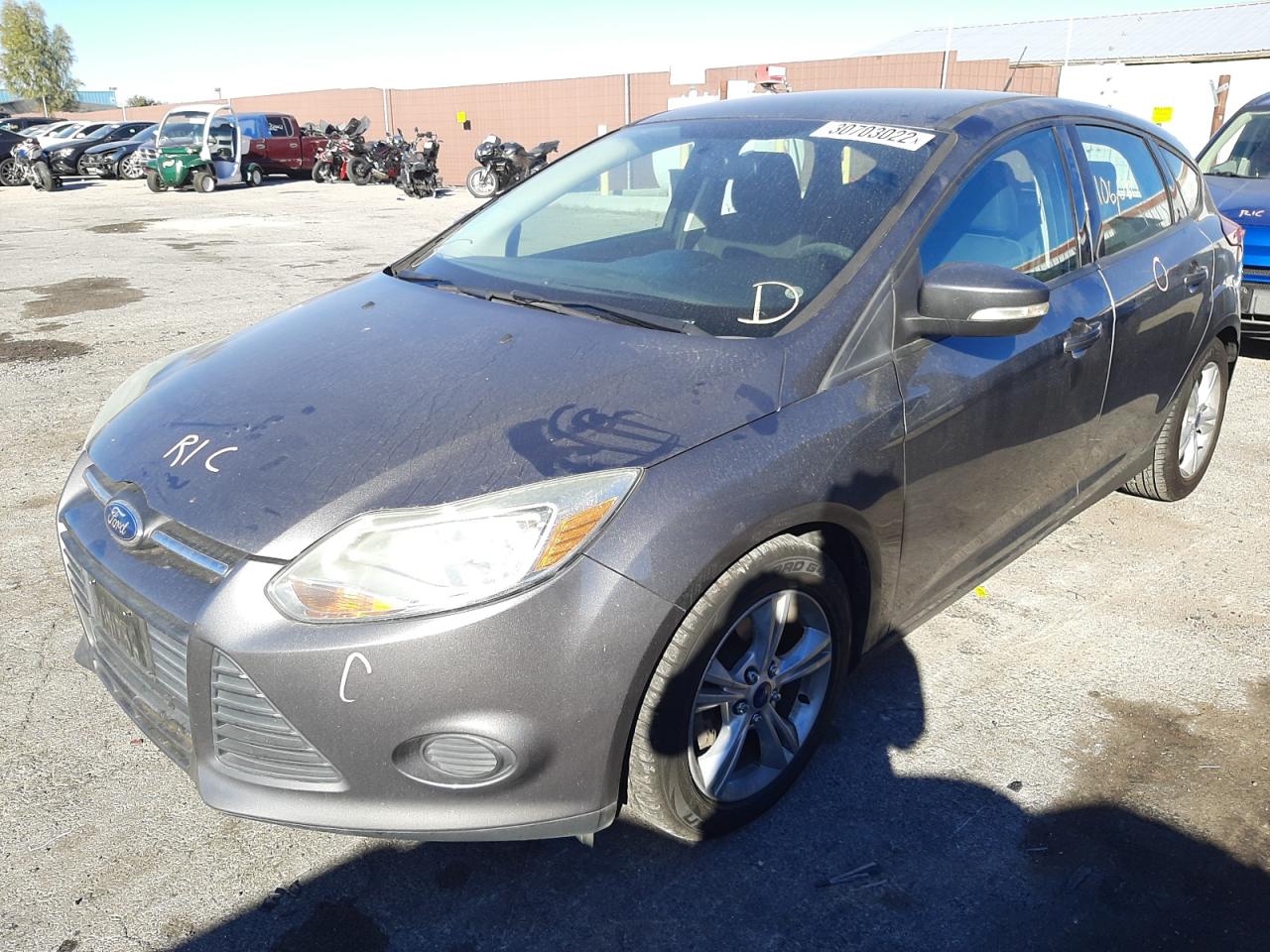 Photo 2 from auction – 2013 FORD FOCUS SE with VIN 1FADP3K28DL353058