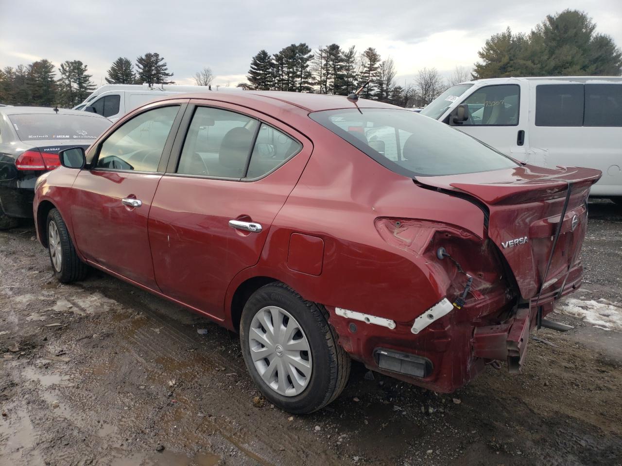 Photo 3 from auction – 2018 NISSAN VERSA S with VIN 3N1CN7AP1JK415912