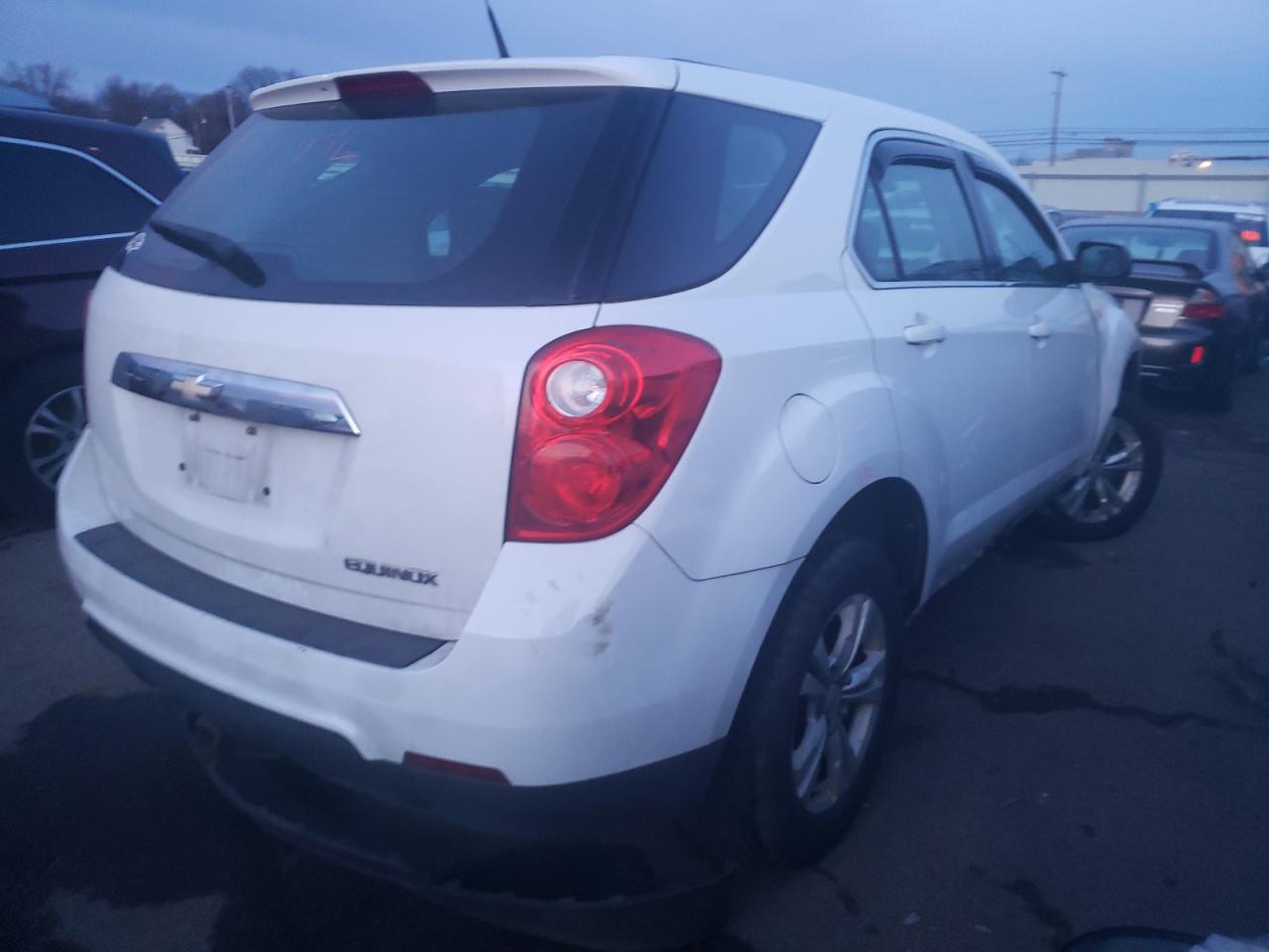 Photo 4 from auction – 2011 CHEVROLET EQUINOX LS with VIN 2CNALBECXB6310415