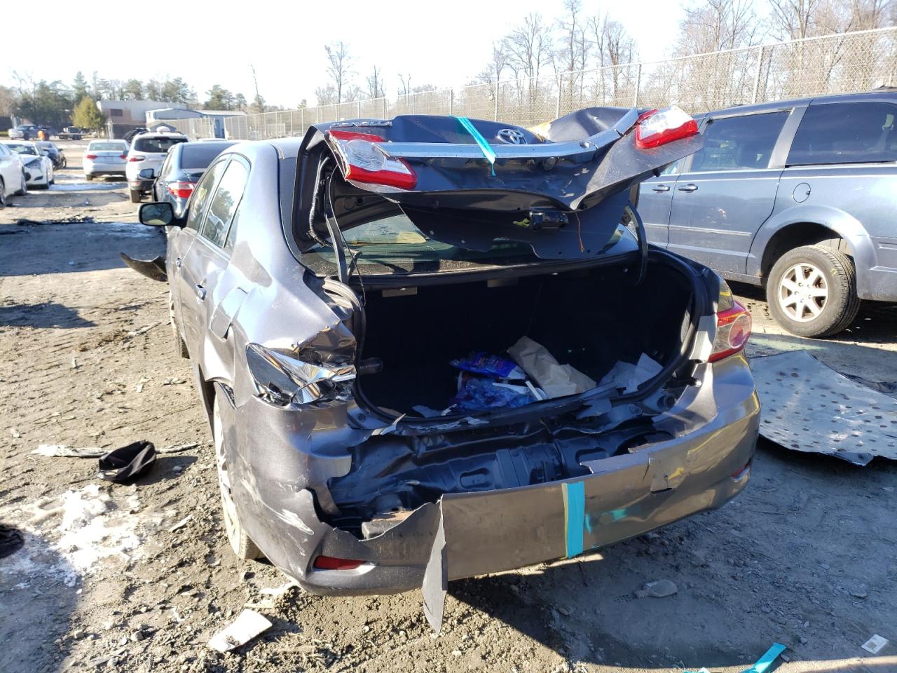 Photo 9 from auction – 2011 TOYOTA COROLLA LE with VIN 2T1BU4EE9BC563372