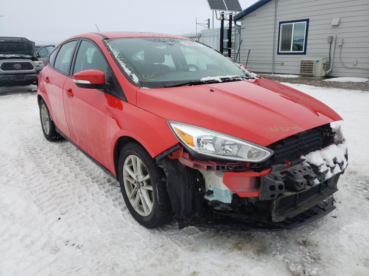 FORD FOCUS SE 2016 with VIN 1FADP3K22GL269449 - Photo from auction