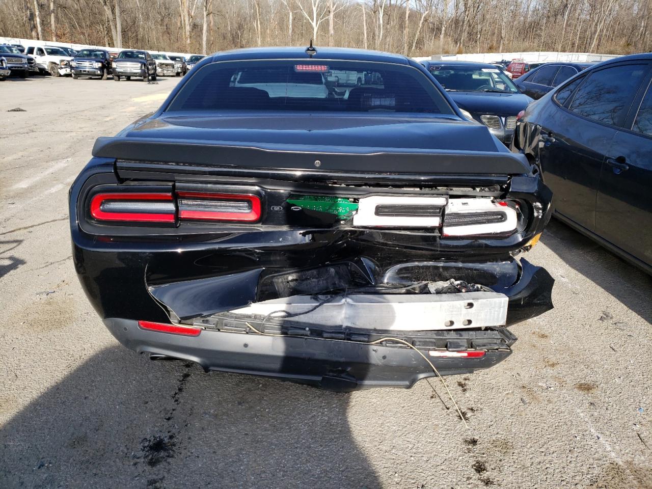 Photo 9 from auction – 2016 DODGE CHALLENGER with VIN 2C3CDZBT5GH275323