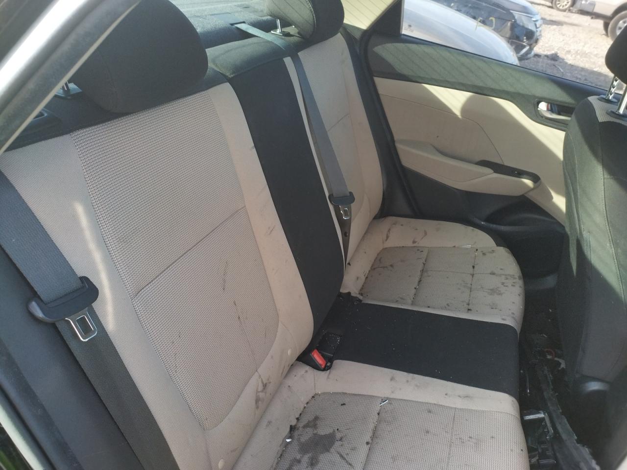 Photo 6 from auction – 2018 HYUNDAI ACCENT SE with VIN 3KPC24A3XJE010583