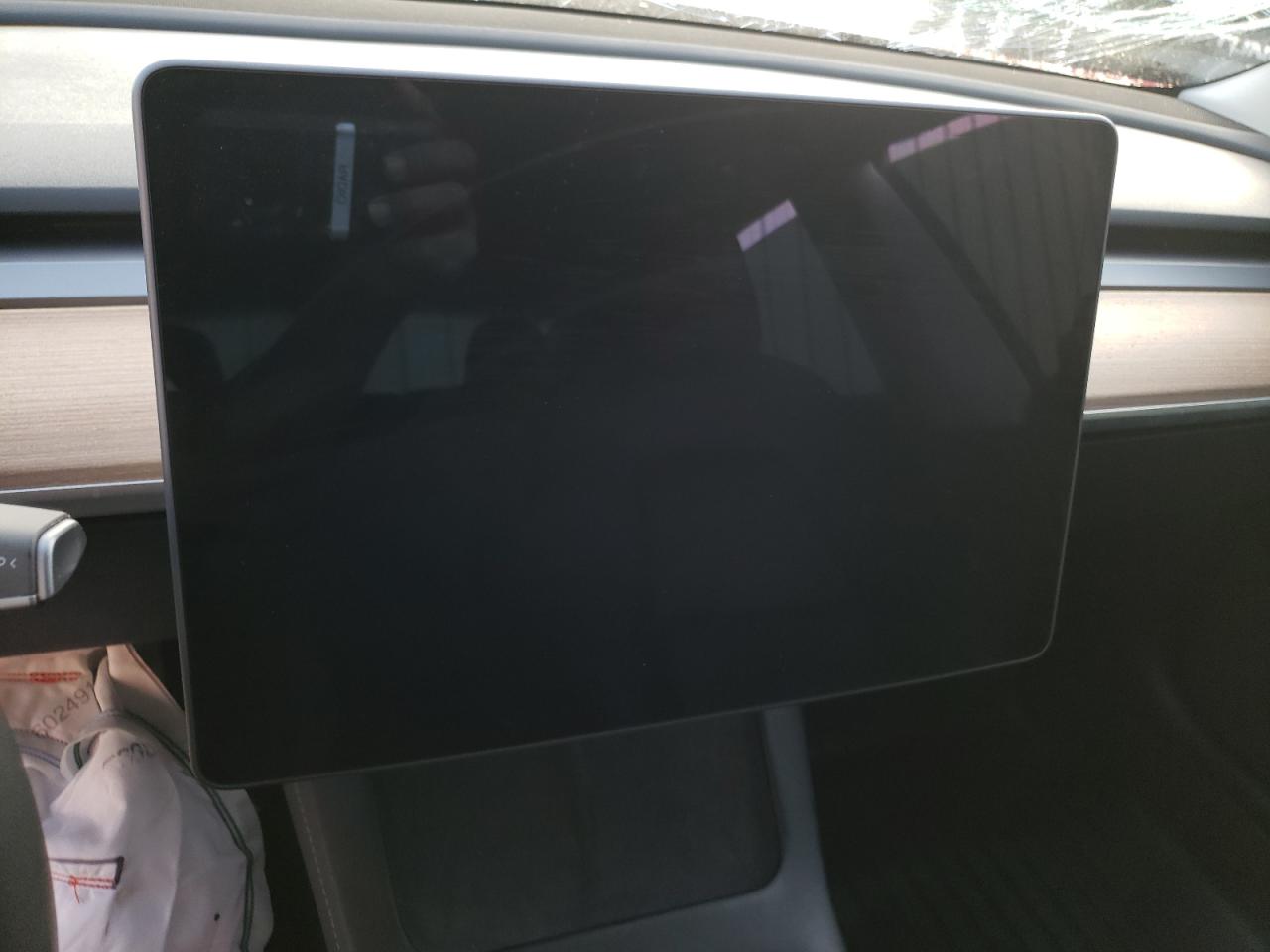 Photo 8 from auction – 2021 TESLA MODEL 3 with VIN 5YJ3E1EA4MF060568