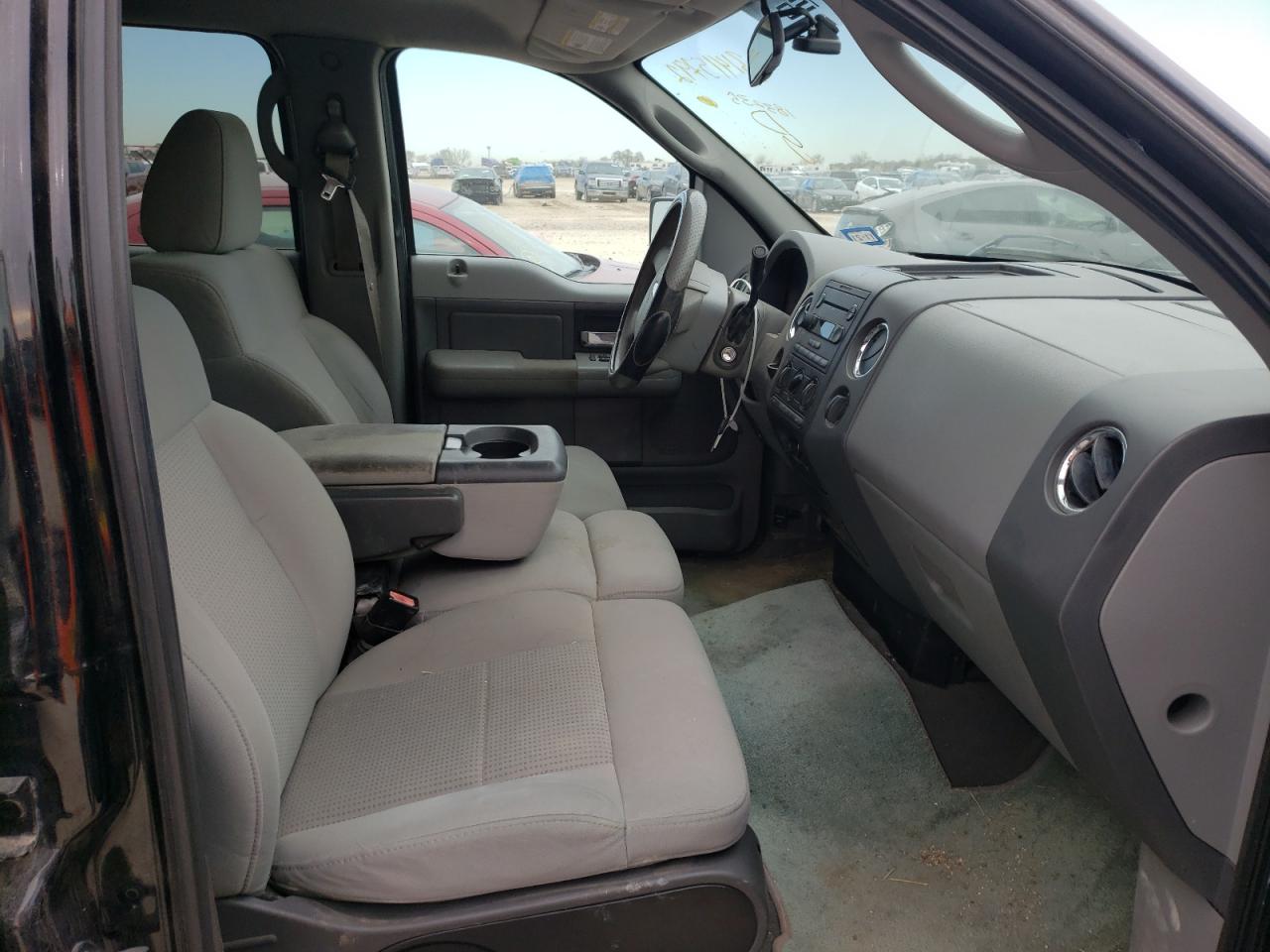Photo 5 from auction – 2007 FORD F150 SUPER with VIN 1FTRW12W47KA45440