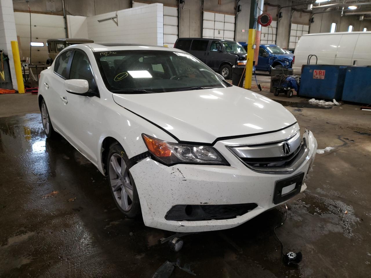 Photo 1 from auction – 2015 ACURA ILX 20 PRE with VIN 19VDE1F5XFE004724