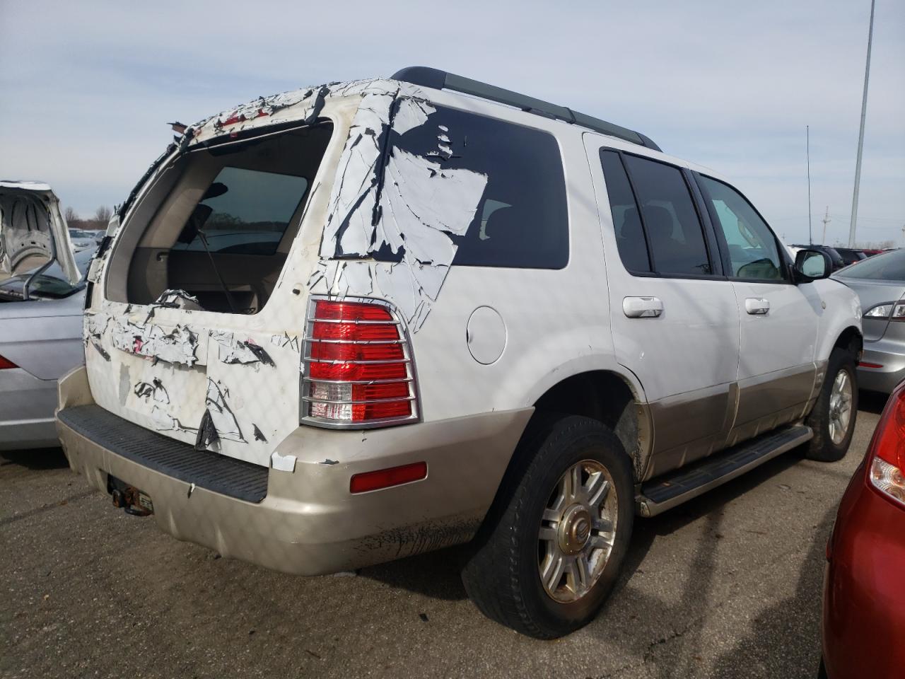 Photo 4 from auction – 2005 MERCURY MOUNTAINEE with VIN 4M2ZU86W35ZJ00998