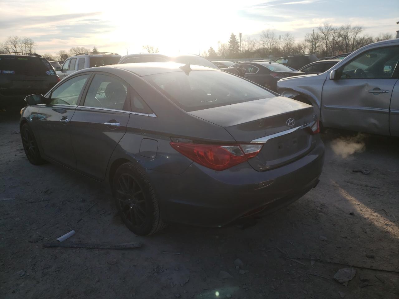 Photo 3 from auction – 2011 HYUNDAI SONATA SE with VIN 5NPEC4AB8BH274797
