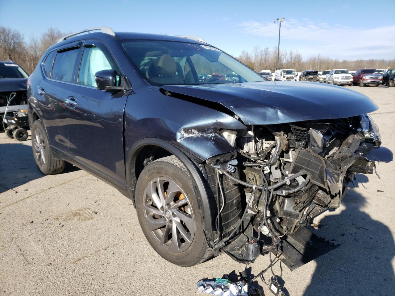 NISSAN ROGUE S 2016 with VIN 5N1AT2MV8GC741692 - Photo from auction
