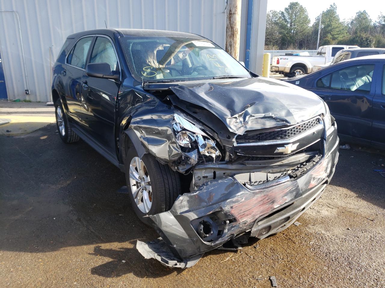CHEVROLET EQUINOX LS 2013 with VIN 2GNALBEK4D1258430 - Photo from auction