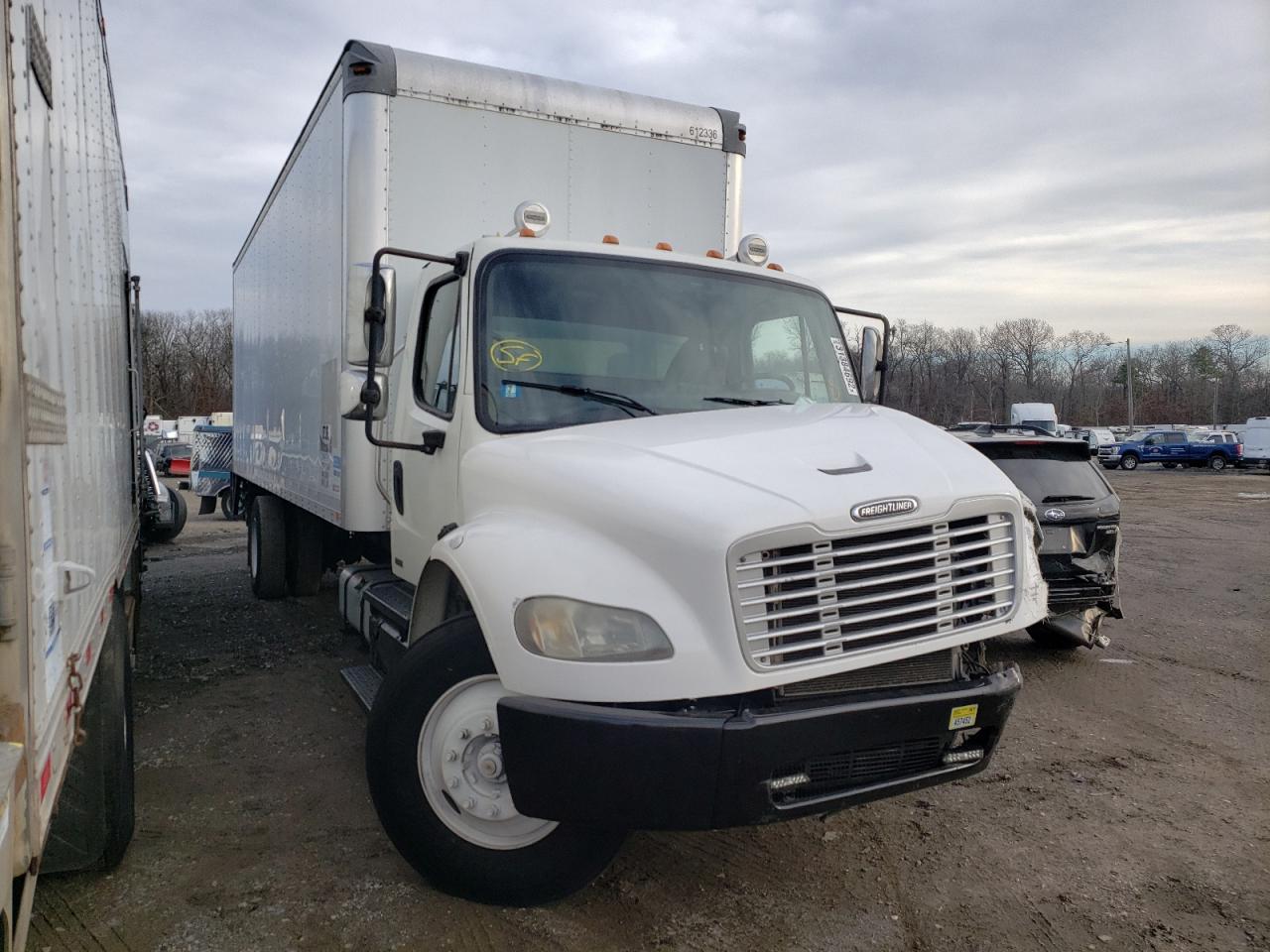 FREIGHTLINER M2 106 MED 2011 with VIN 1FVACXDT7BDBD9355 - Photo from auction