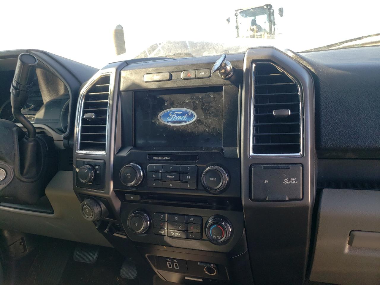 Photo 9 from auction – 2016 FORD F150 SUPER with VIN 1FTEW1CP0GKF68718