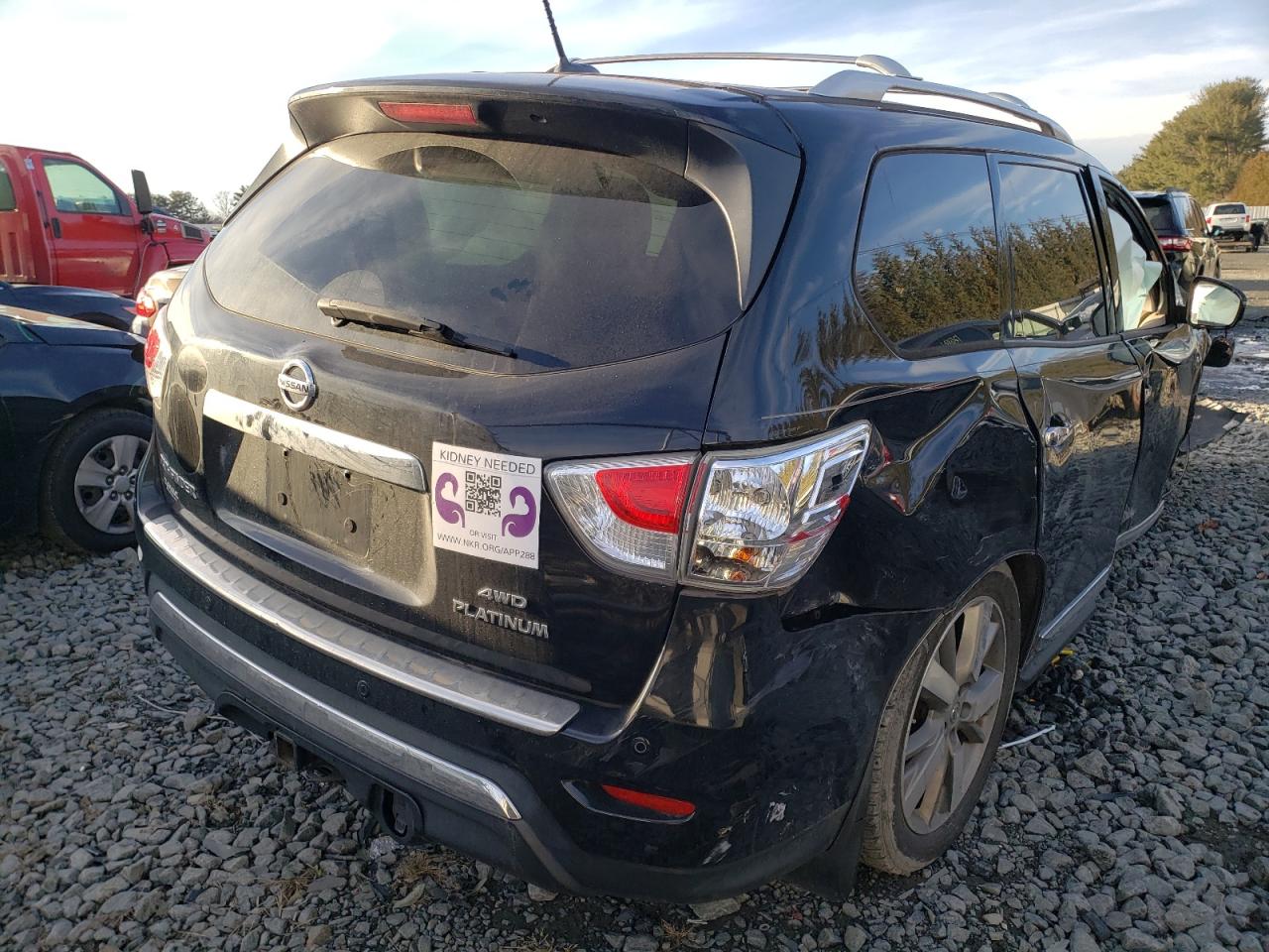 Photo 4 from auction – 2015 NISSAN PATHFINDER with VIN 5N1AR2MM3FC692308