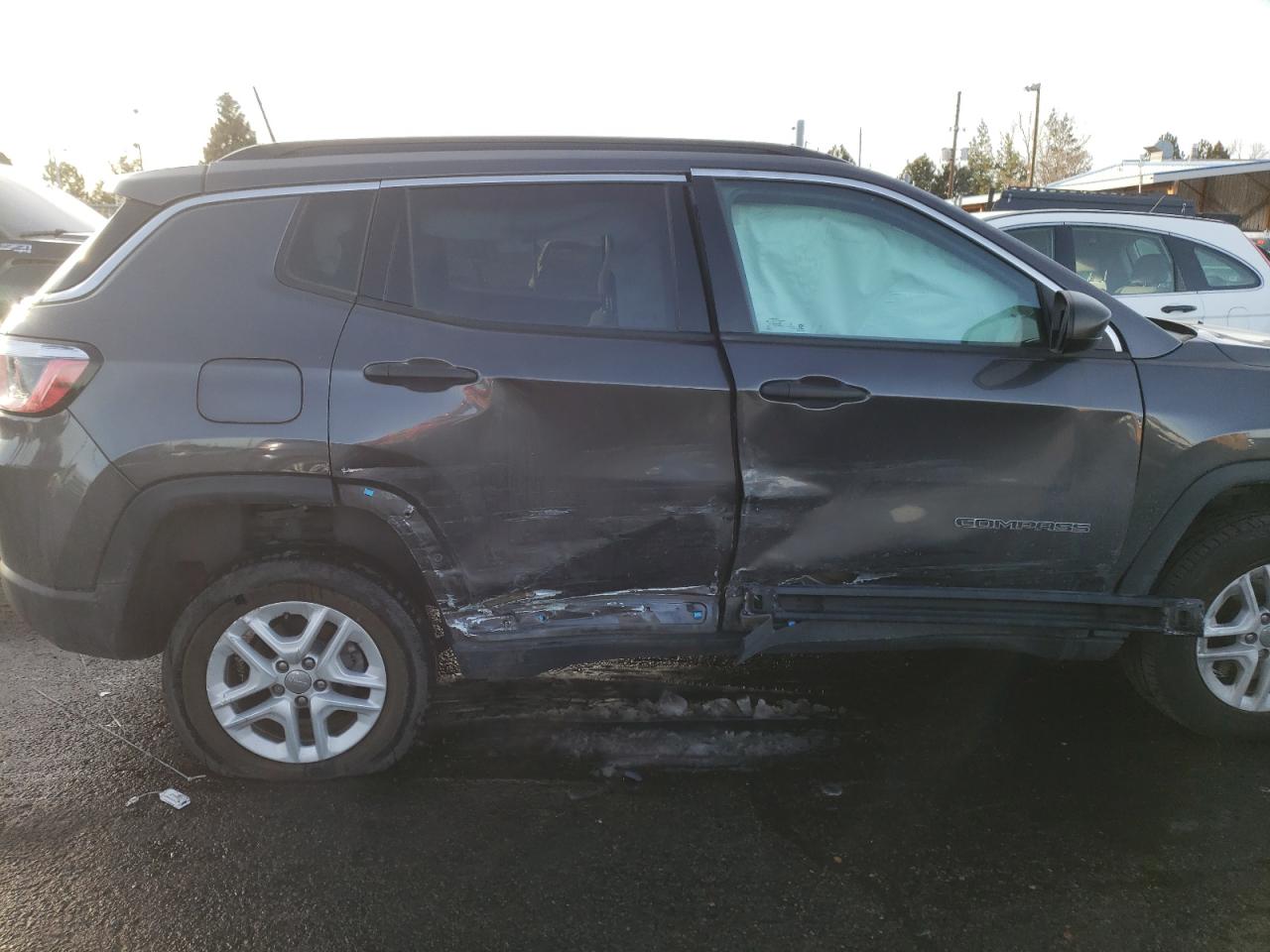 Photo 9 from auction – 2019 JEEP COMPASS SP with VIN 3C4NJDAB0KT600596