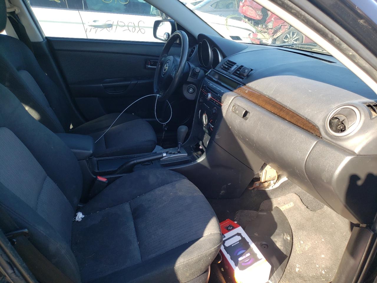 Photo 5 from auction – 2007 MAZDA 3 I with VIN JM1BK32F771710376