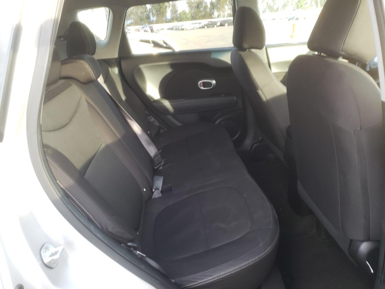 Photo 6 from auction – 2019 KIA SOUL with VIN KNDJN2A28K7680757