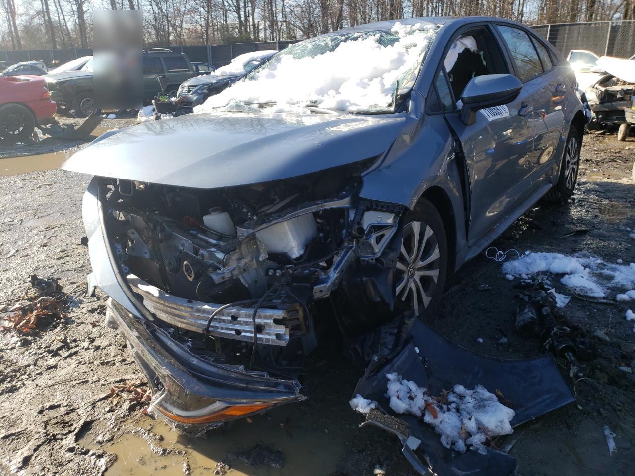 Photo 2 from auction – 2021 TOYOTA COROLLA LE with VIN JTDEAMDE6MJ018261