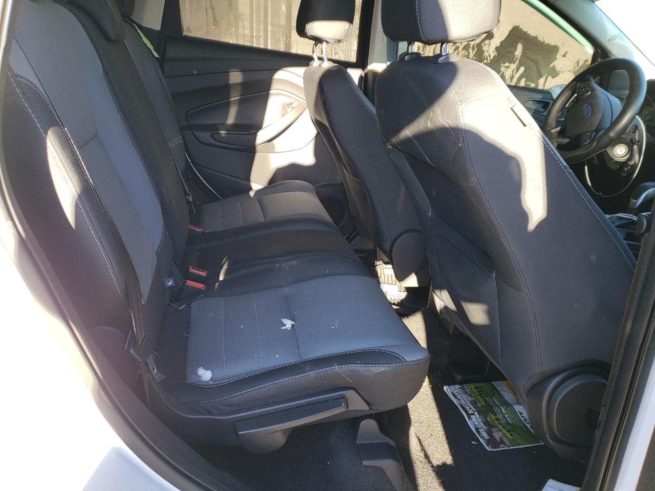 Photo 6 from auction – 2017 FORD ESCAPE S with VIN 1FMCU0F74HUD48194