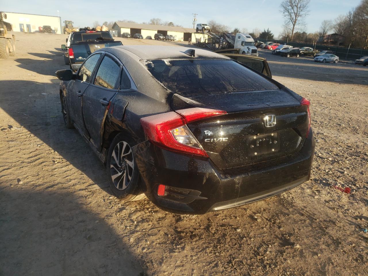 Photo 3 from auction – 2017 HONDA CIVIC EX with VIN 19XFC2F77HE063651