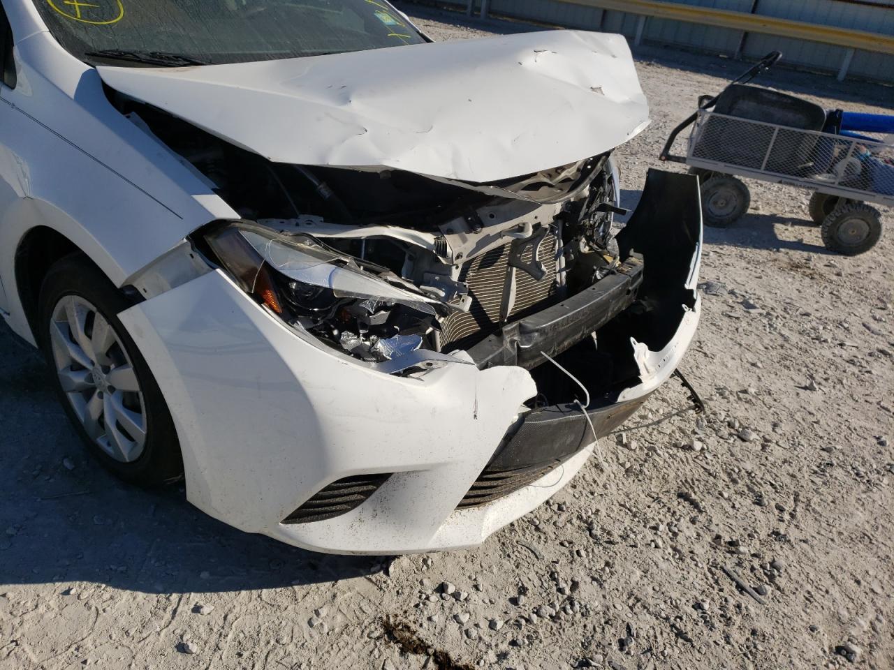 Photo 9 from auction – 2014 TOYOTA COROLLA L with VIN 5YFBURHE8EP089864