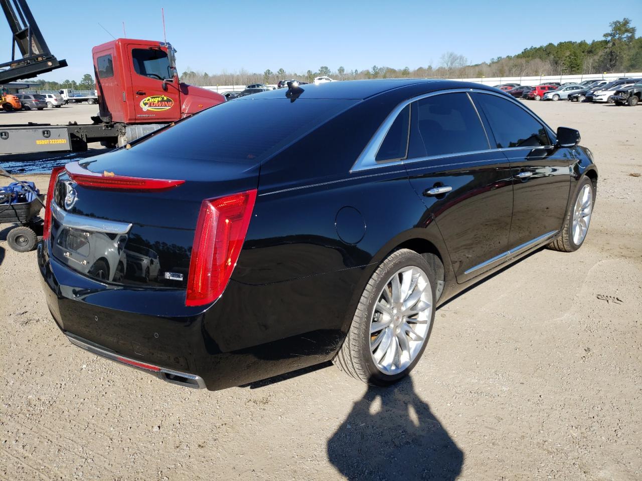 Photo 4 from auction – 2013 CADILLAC XTS PLATIN with VIN 2G61U5S30D9112292