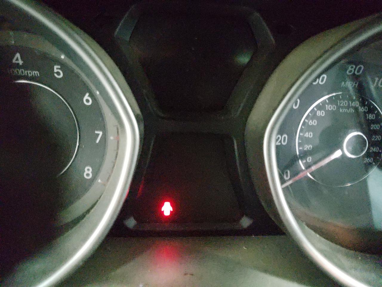 Photo 8 from auction – 2016 HYUNDAI ELANTRA SE with VIN 5NPDH4AE0GH706877