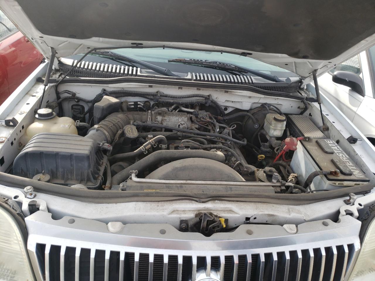 Photo 7 from auction – 2005 MERCURY MOUNTAINEE with VIN 4M2ZU86W35ZJ00998