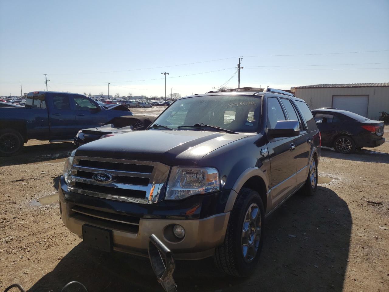 Photo 2 from auction – 2013 FORD EXPEDITION with VIN 1FMJU1H58DEF41350
