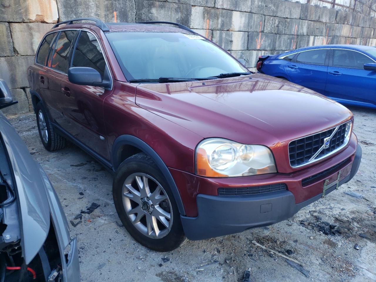 VOLVO XC90 V8 2005 with VIN YV1CZ852951205033 - Photo from auction