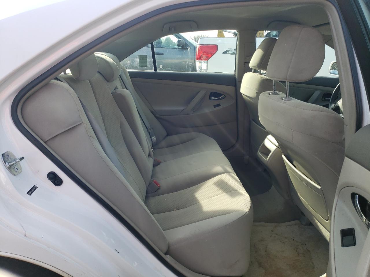 Photo 6 from auction – 2007 TOYOTA CAMRY CE with VIN 4T1BE46K27U678919