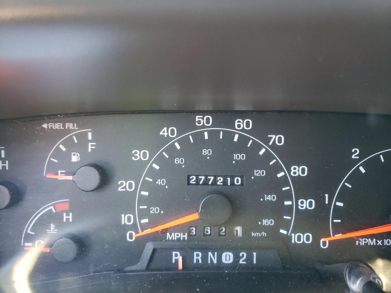 Photo 8 from auction – 2000 FORD F250 SUPER with VIN 1FTNW20L7YED91625