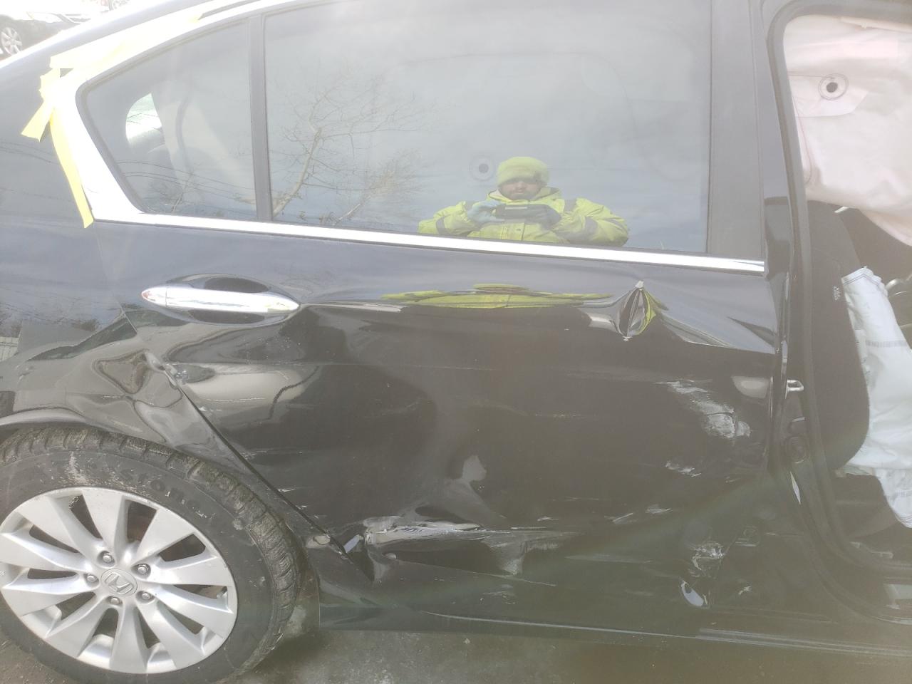 Photo 6 from auction – 2015 HONDA ACCORD EX with VIN 1HGCR2F77FA040101