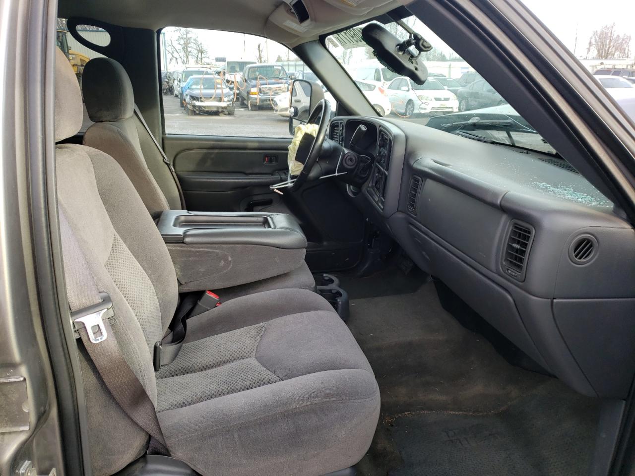 Photo 5 from auction – 2006 CHEVROLET SILVERADO with VIN 2GCEK13Z561275215