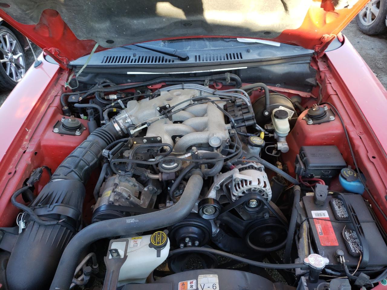 Photo 7 from auction – 2004 FORD MUSTANG with VIN 1FAFP40604F152922