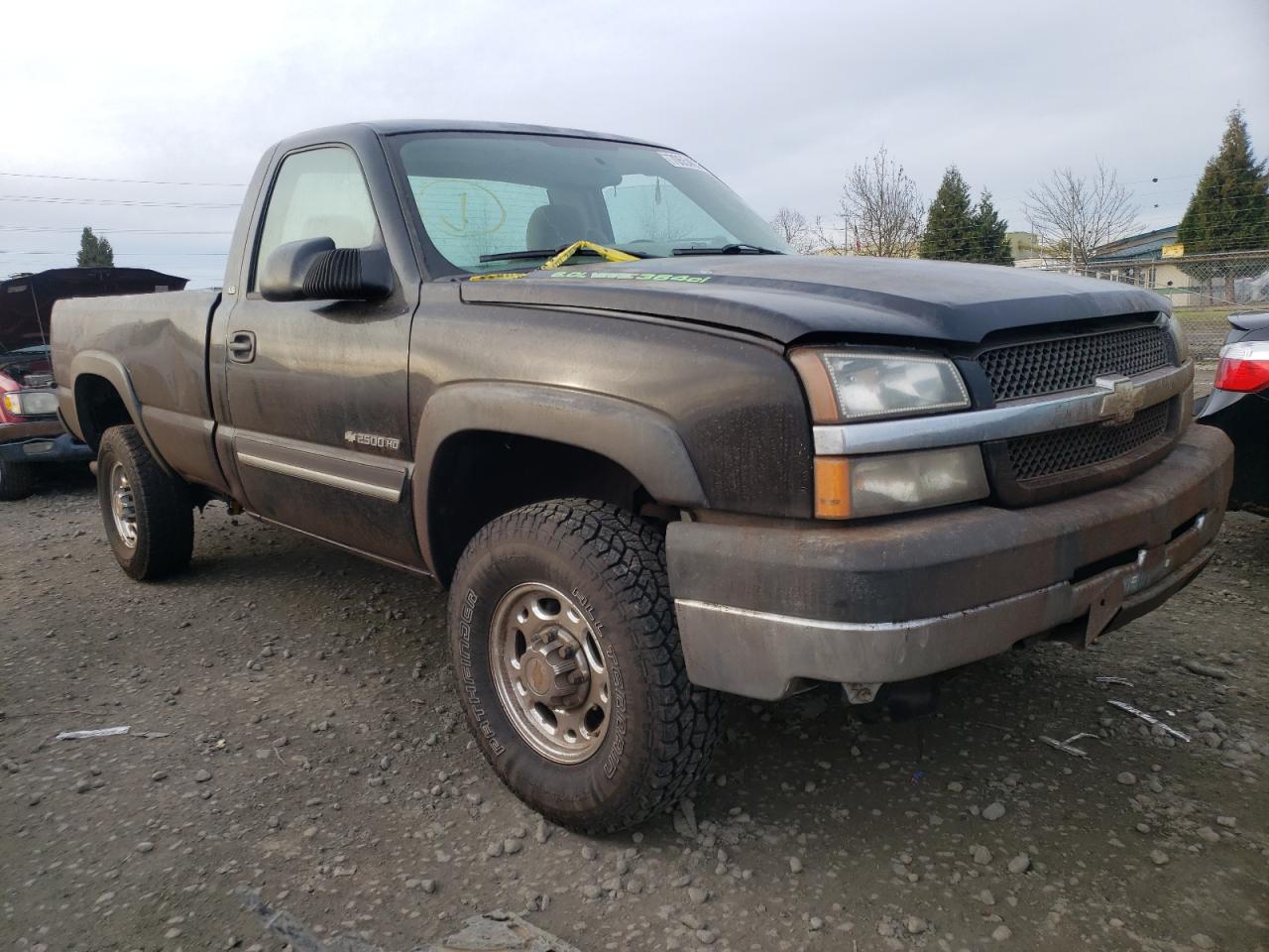CHEVROLET SILVERADO 2004 with VIN 1GCHC24U44E139740 - Photo from auction