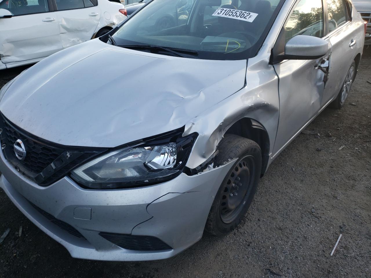 Photo 9 from auction – 2016 NISSAN SENTRA S with VIN 3N1AB7AP3GY327532
