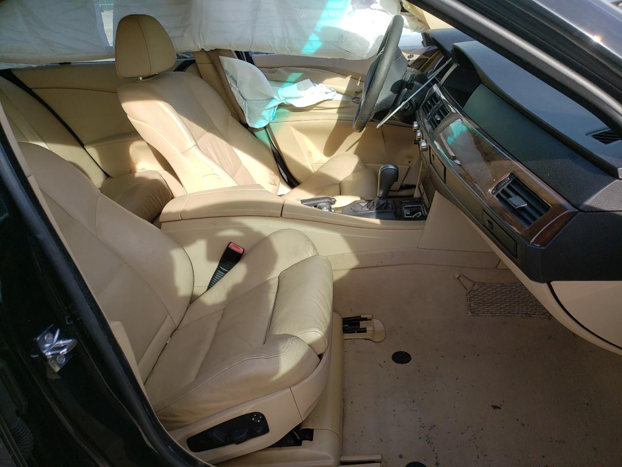 Photo 5 from auction – 2006 BMW 530 I with VIN WBANE73596CM31948