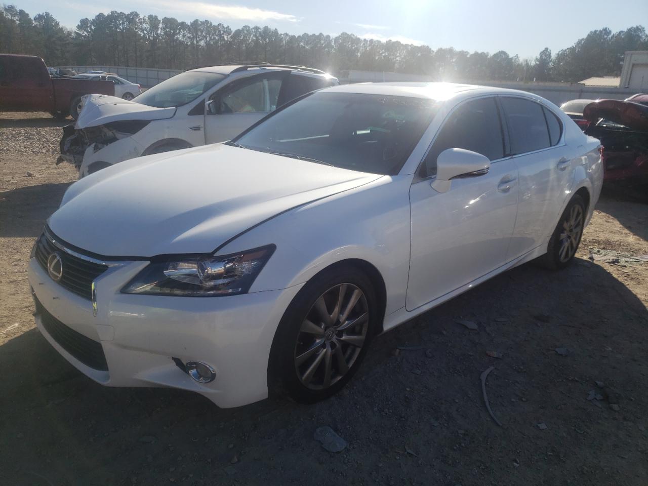 Photo 2 from auction – 2015 LEXUS GS 350 with VIN JTHBE1BL8FA002538