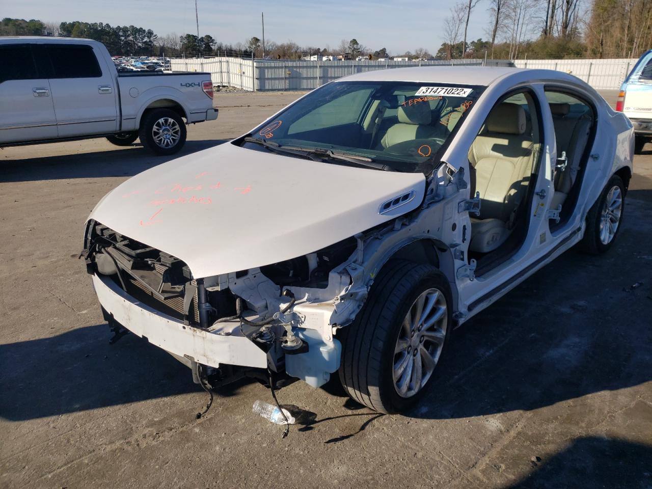 Photo 2 from auction – 2015 BUICK LACROSSE with VIN 1G4GB5G37FF255378