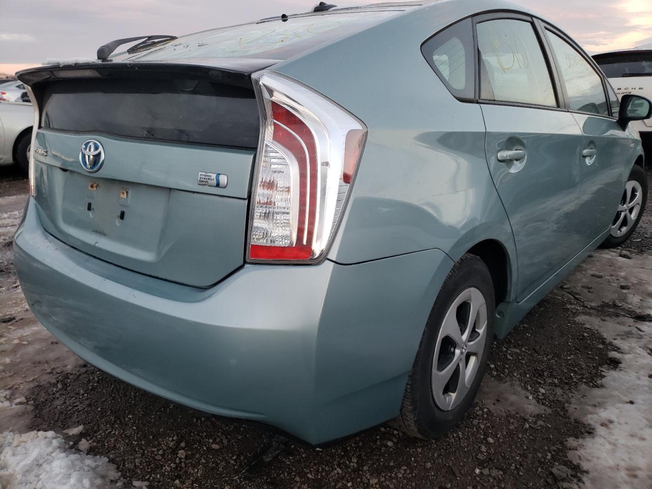 Photo 4 from auction – 2014 TOYOTA PRIUS with VIN JTDKN3DU5E1744056